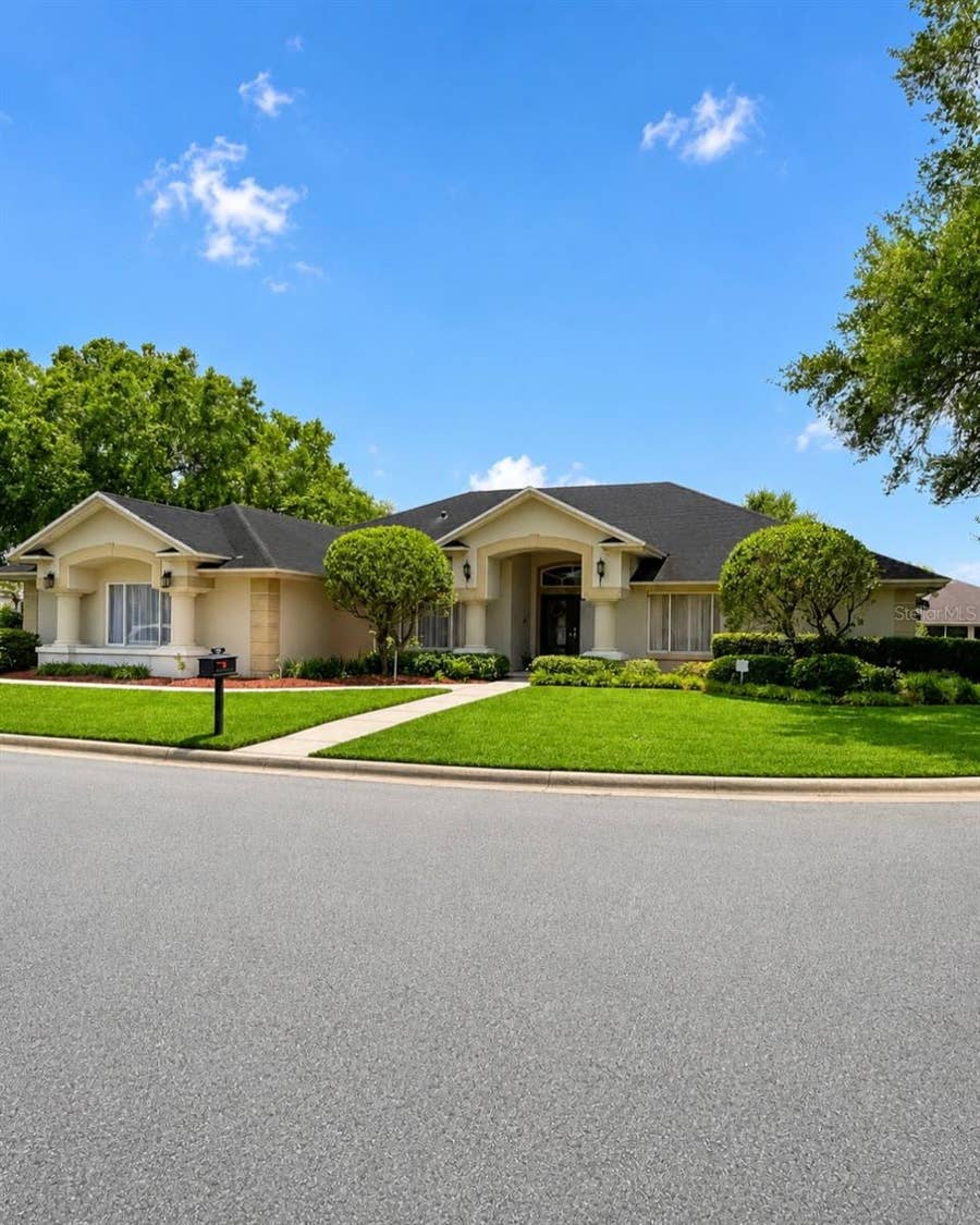 Property photo for 2875 MEDINAH CIRCLE, Lakeland, FL