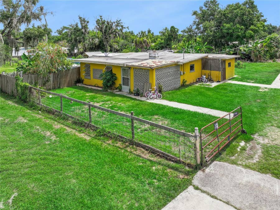 Property photo for 825 COOK ROAD, Mulberry, FL