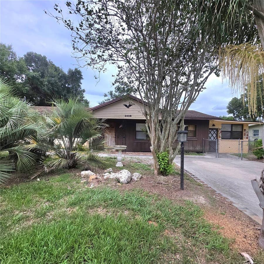 Property photo for 2408 AVENUE A TERRACE NW, Winter Haven, FL