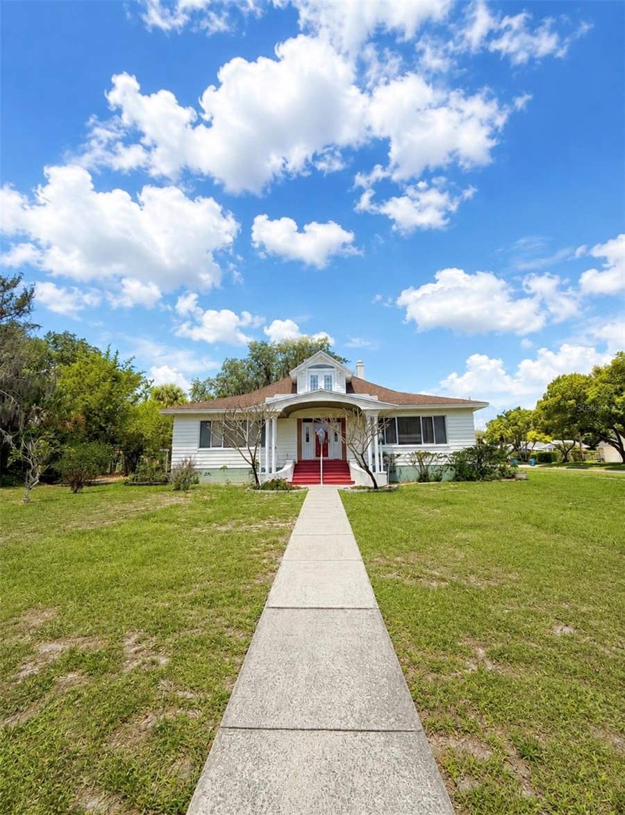 Property photo for 102 S LAKESHORE BOULEVARD, Lake Wales, FL