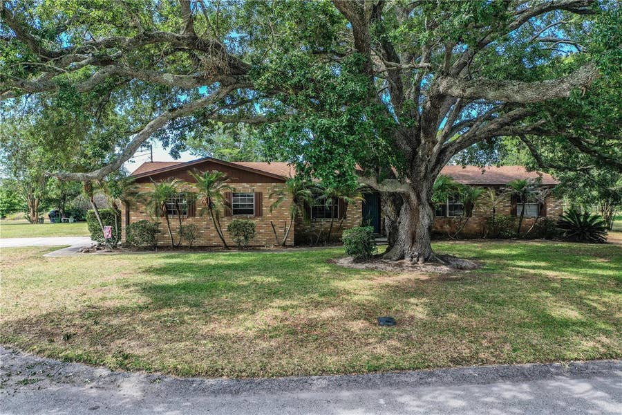 Property photo for 3533 CRESTWOOD COURT, Lakeland, FL