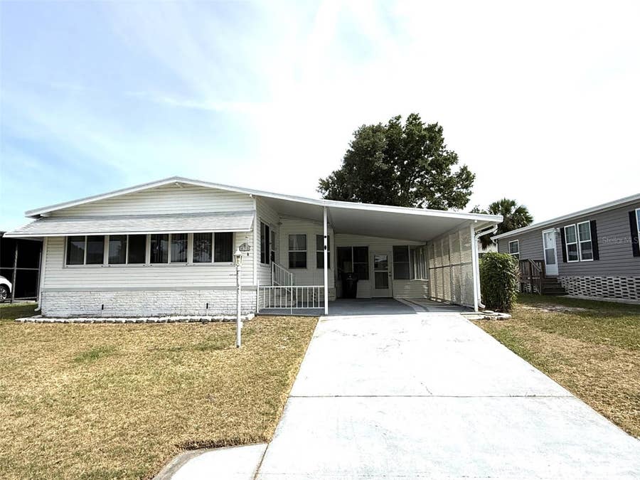 Property photo for 435 VILLAGE CIRCLE SW, Winter Haven, FL