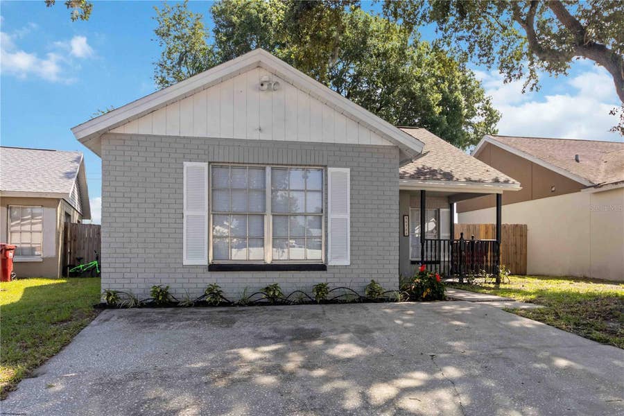 Property photo for 4626 EASTWIND DRIVE, Plant City, FL