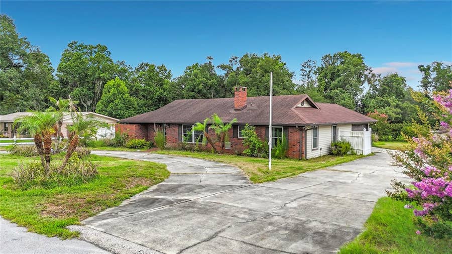 Property photo for 629 ORANGE VALLEY CIRCLE, Lakeland, FL