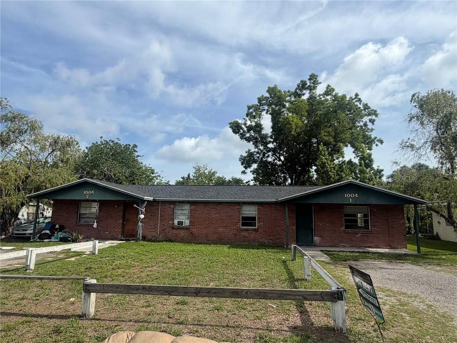 Property photo for 1004 W MCLENDON STREET, Plant City, FL
