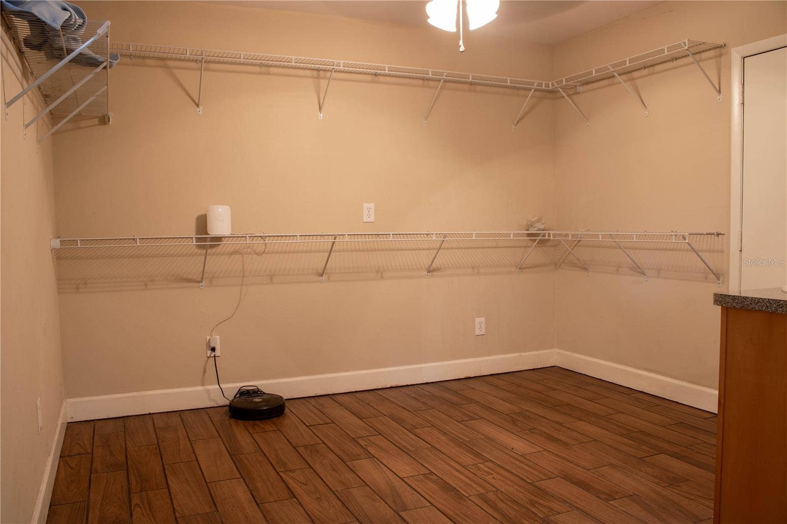 3142 HENDERSON CIRCLE W, Lakeland, FL 33803 3142 HENDERSON CIRCLE W, Lakeland, FL 33803