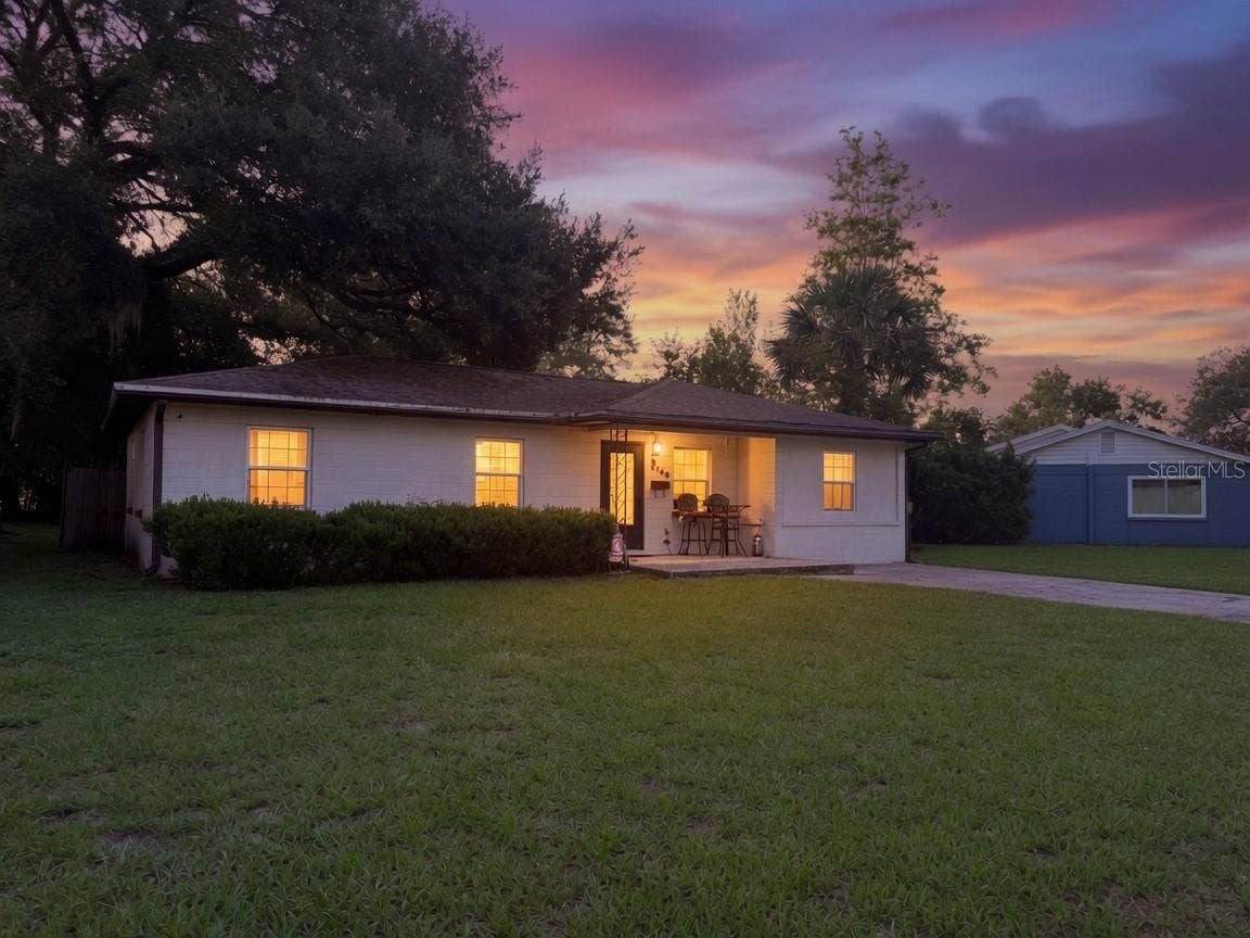 3142 HENDERSON CIRCLE W, Lakeland, FL 33803 Virtual staging