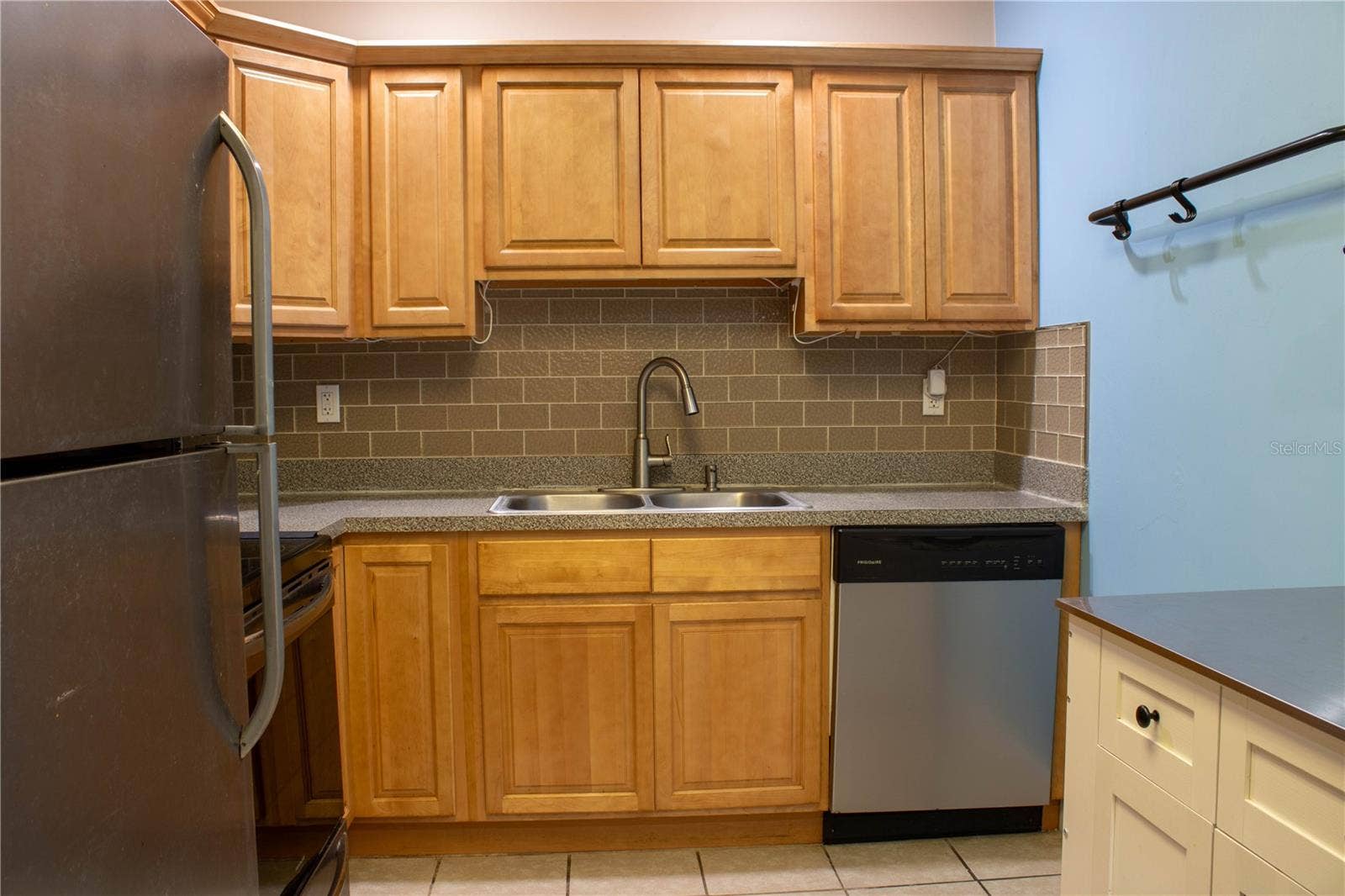 3142 HENDERSON CIRCLE W, Lakeland, FL 33803 3142 HENDERSON CIRCLE W, Lakeland, FL 33803