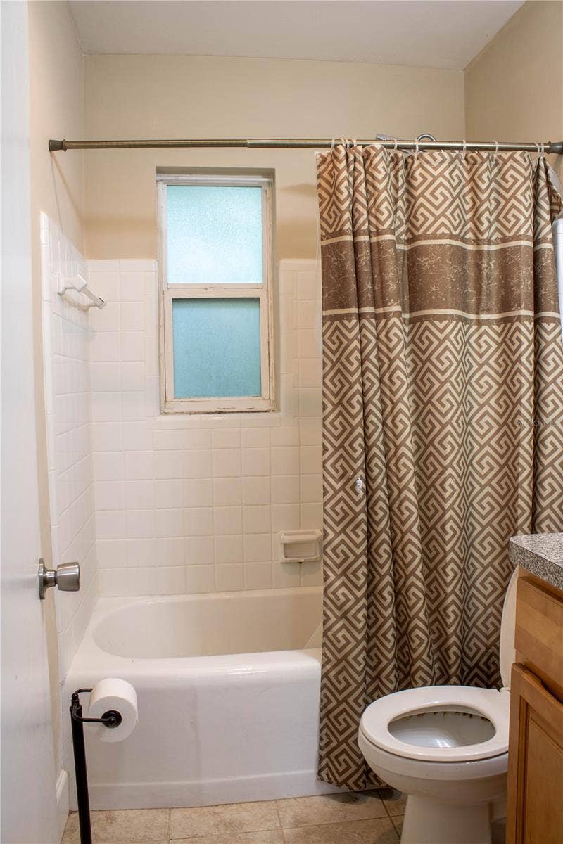 3142 HENDERSON CIRCLE W, Lakeland, FL 33803 3142 HENDERSON CIRCLE W, Lakeland, FL 33803