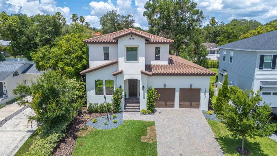 Property photo for 2403 DERBYSHIRE AVENUE, Lakeland, FL