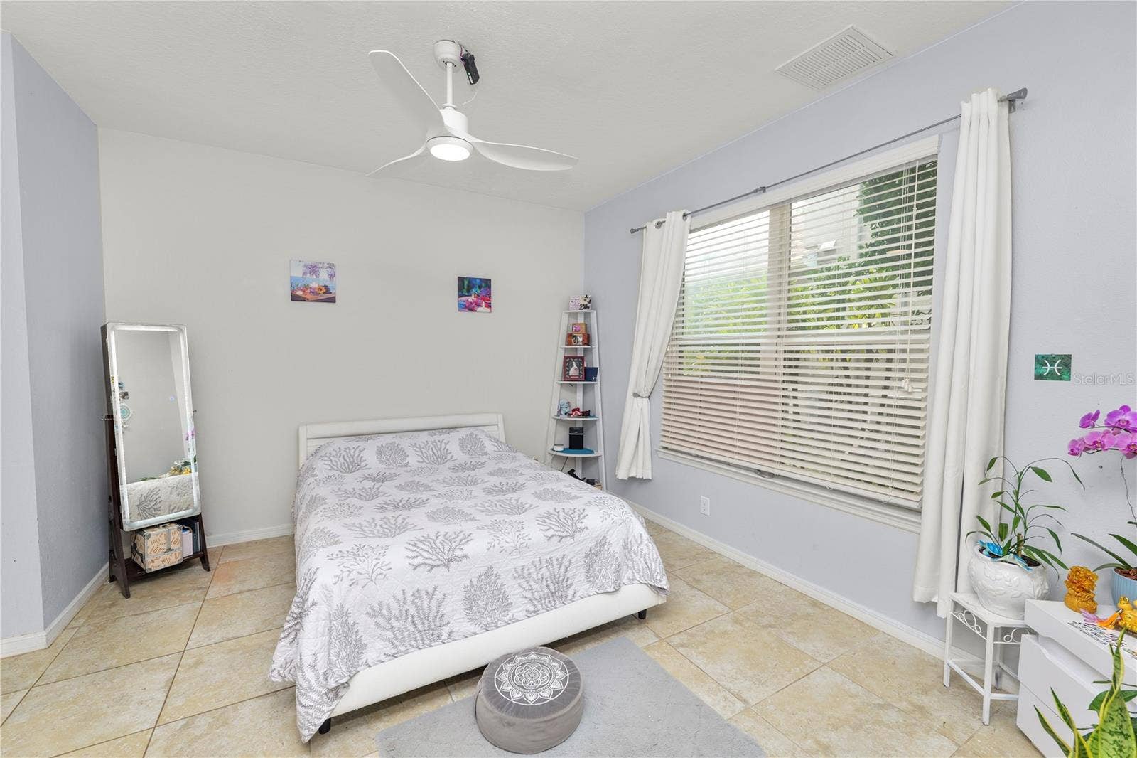 8775 SENTIERO DRIVE, Land O Lakes, FL 34637 8775 SENTIERO DRIVE, Land O Lakes, FL 34637