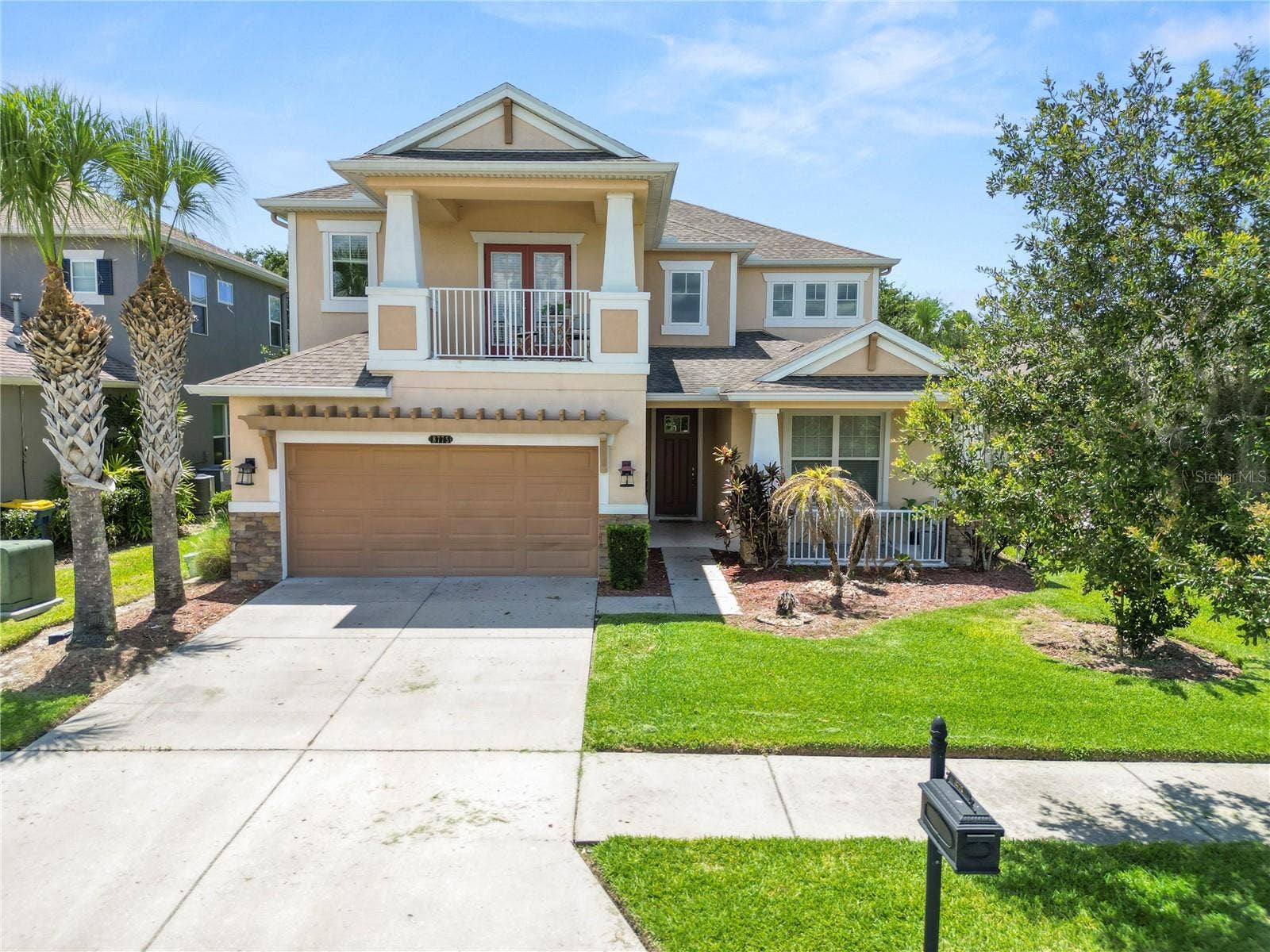 8775 SENTIERO DRIVE, Land O Lakes, FL 34637 8775 SENTIERO DRIVE, Land O Lakes, FL 34637