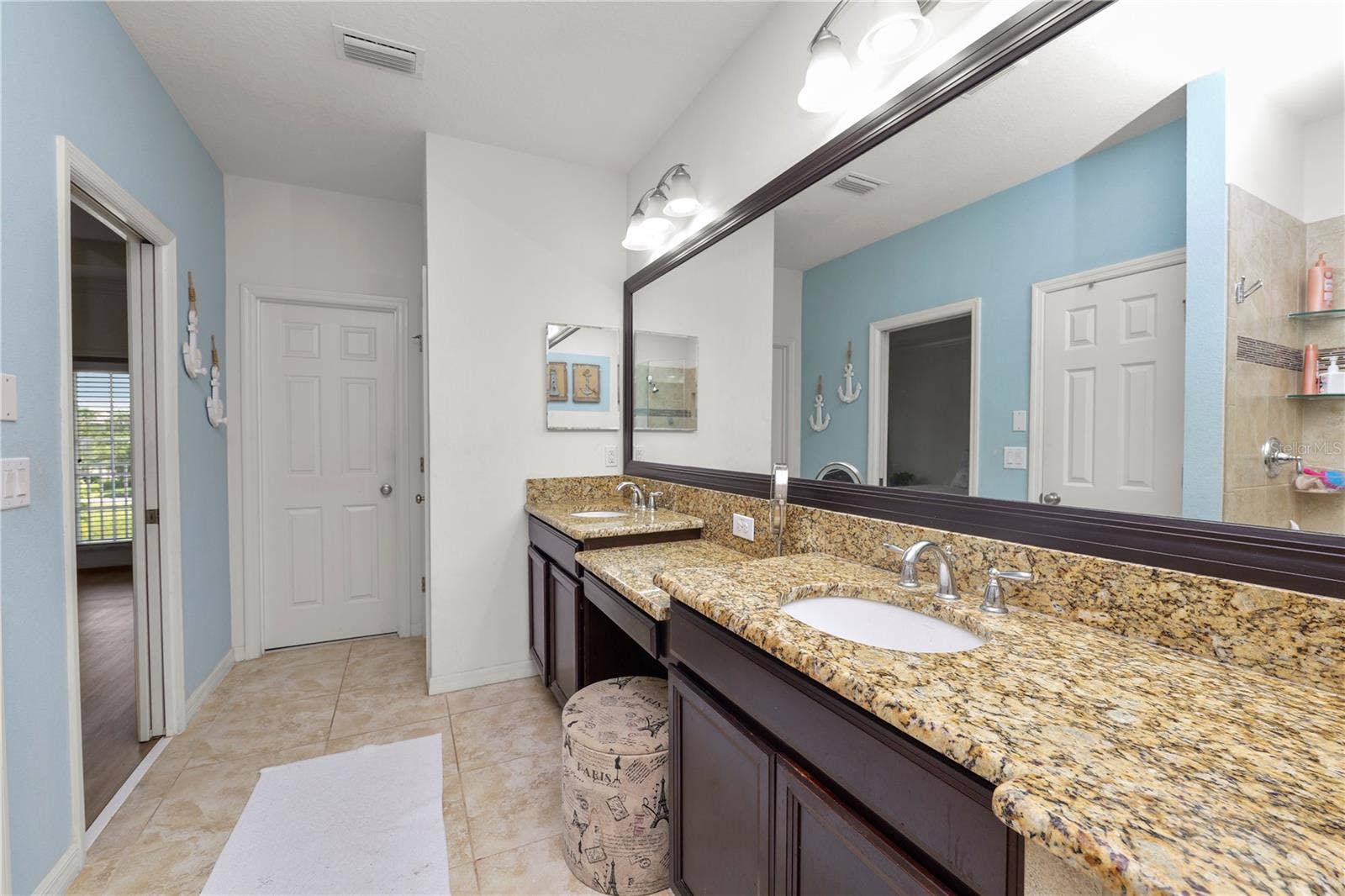 8775 SENTIERO DRIVE, Land O Lakes, FL 34637 8775 SENTIERO DRIVE, Land O Lakes, FL 34637