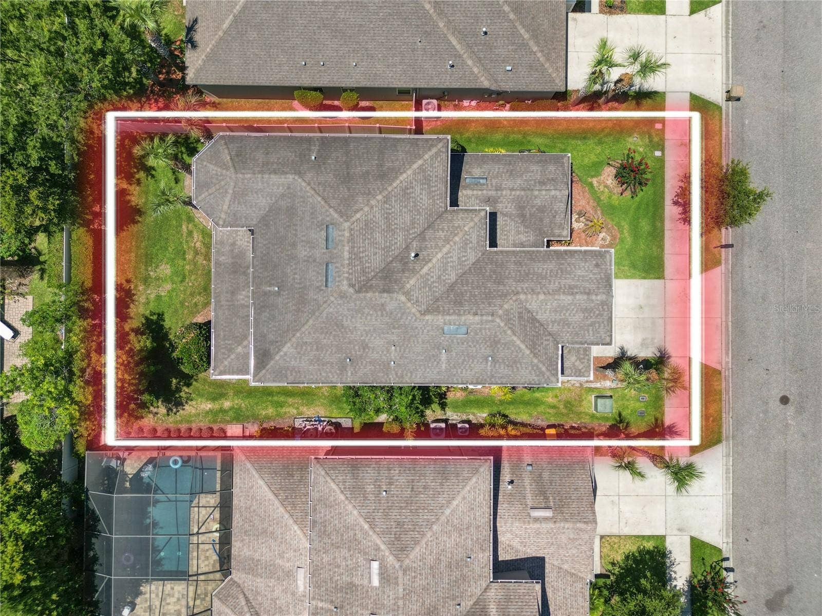 8775 SENTIERO DRIVE, Land O Lakes, FL 34637 8775 SENTIERO DRIVE, Land O Lakes, FL 34637