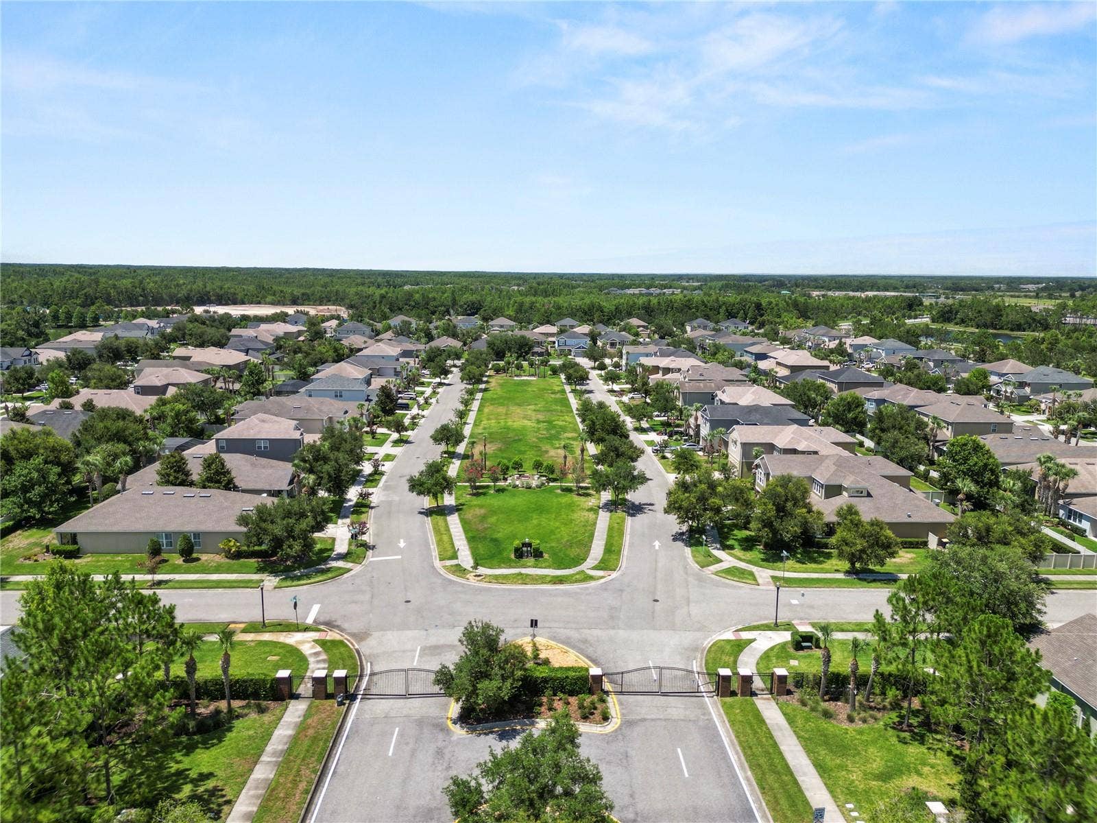 8775 SENTIERO DRIVE, Land O Lakes, FL 34637 8775 SENTIERO DRIVE, Land O Lakes, FL 34637