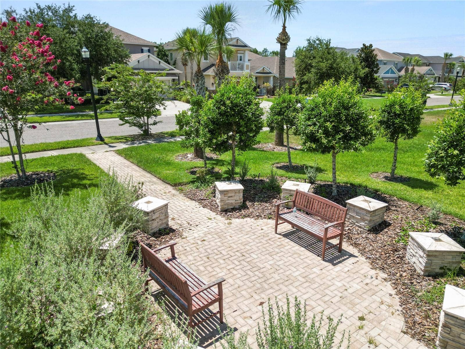 8775 SENTIERO DRIVE, Land O Lakes, FL 34637 8775 SENTIERO DRIVE, Land O Lakes, FL 34637