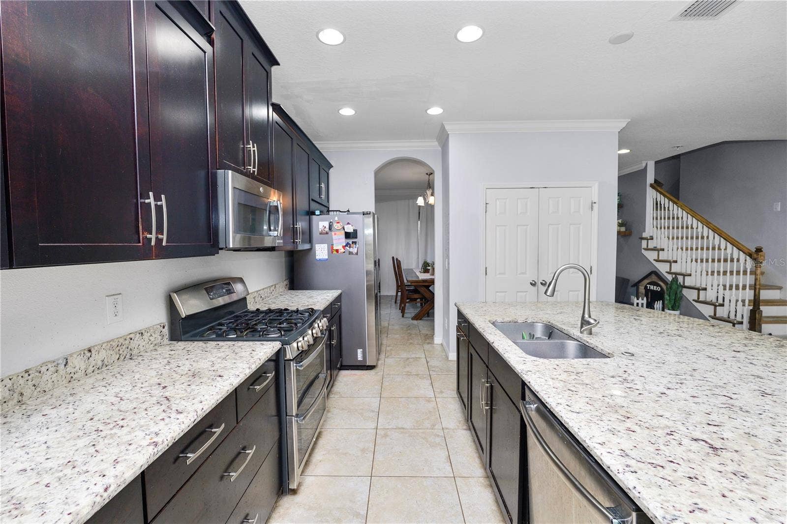 8775 SENTIERO DRIVE, Land O Lakes, FL 34637 8775 SENTIERO DRIVE, Land O Lakes, FL 34637