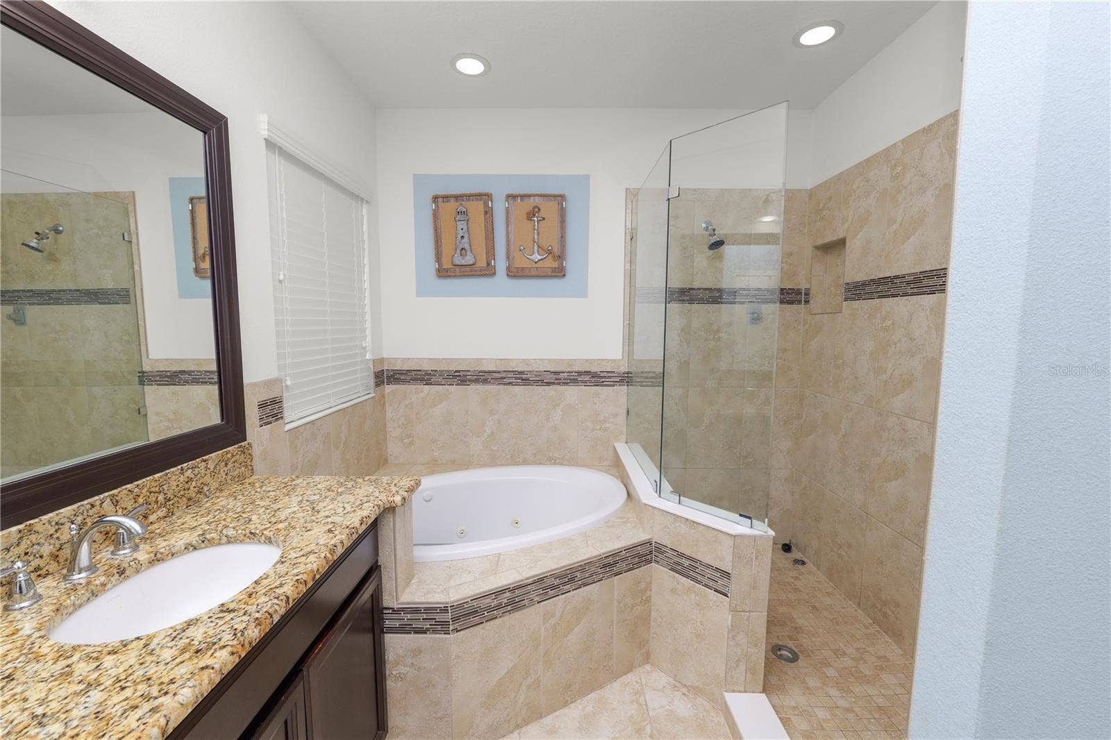 8775 SENTIERO DRIVE, Land O Lakes, FL 34637 8775 SENTIERO DRIVE, Land O Lakes, FL 34637