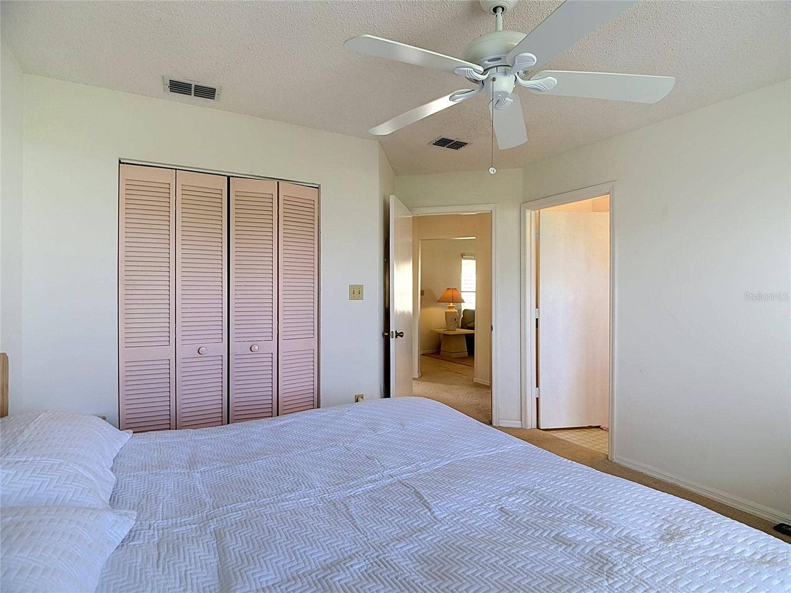 6121 KITTIWAKE DRIVE, Lakeland, FL 33809