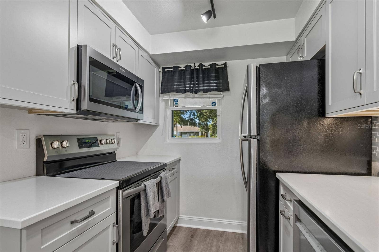 2117 LAKEWOOD CLUB DRIVE S, #7-N, St Petersburg, FL 33712 2117 LAKEWOOD CLUB DRIVE S, #7-N, St Petersburg, FL 33712
