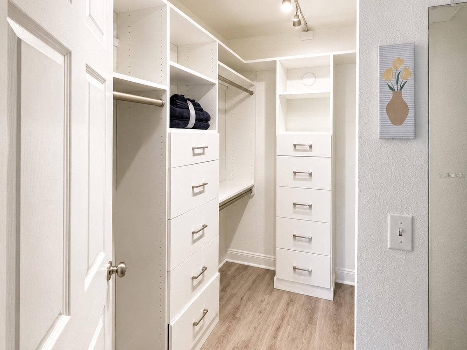 2117 LAKEWOOD CLUB DRIVE S, #7-N, St Petersburg, FL 33712 Walk-In Closet Main Bedroom