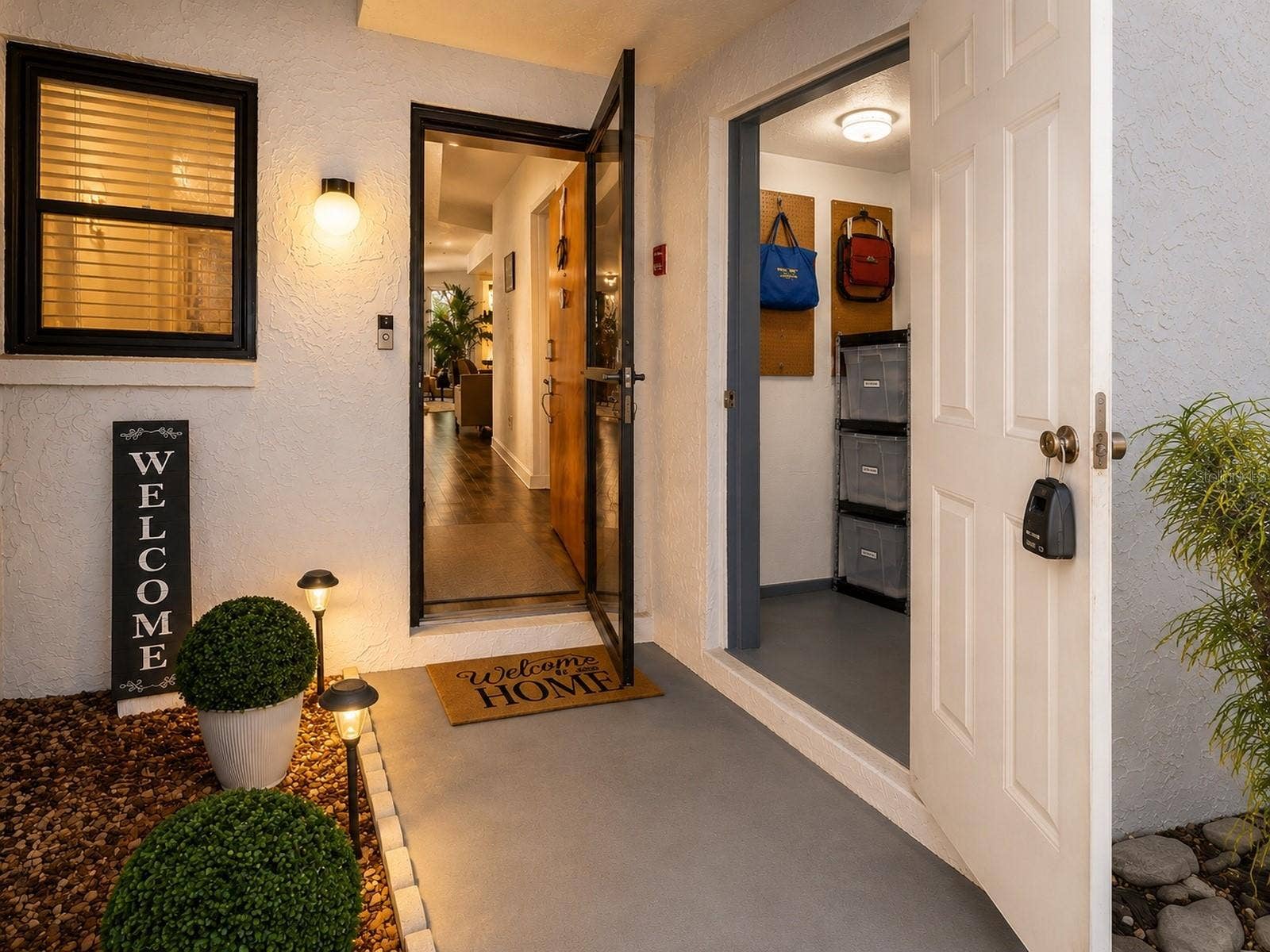 2117 LAKEWOOD CLUB DRIVE S, #7-N, St Petersburg, FL 33712 Entry/Storage