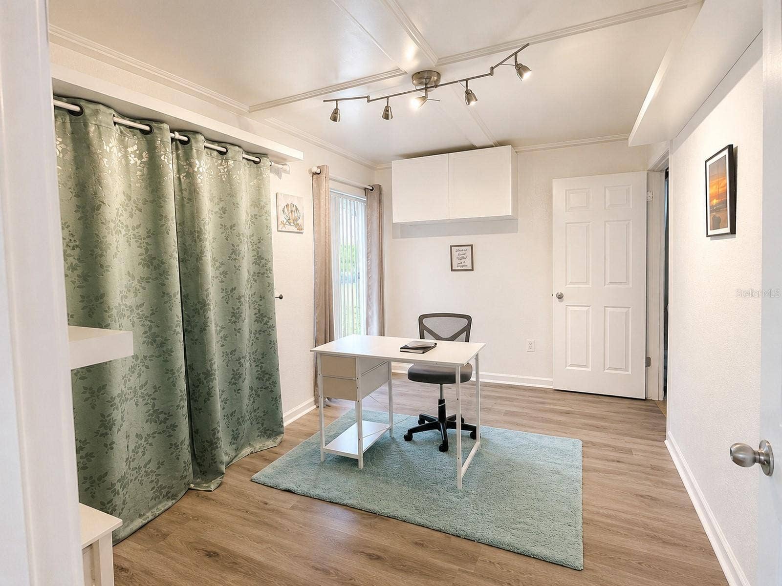 2117 LAKEWOOD CLUB DRIVE S, #7-N, St Petersburg, FL 33712 Office-3rd Bedroom