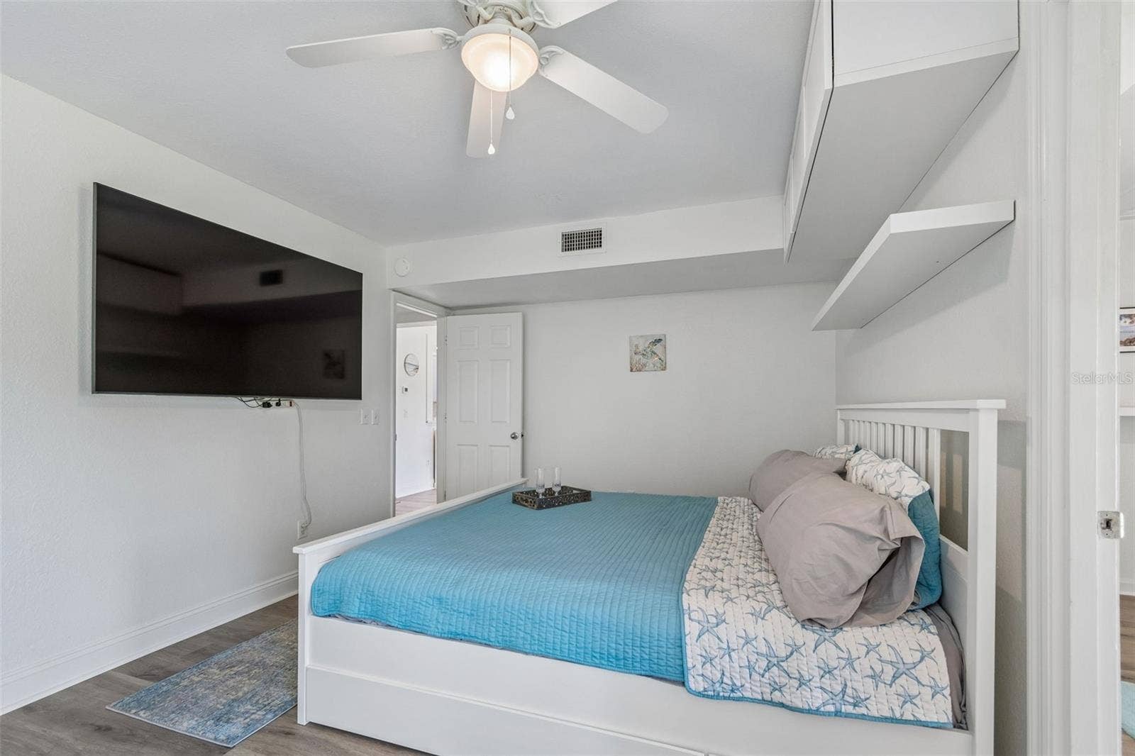 2117 LAKEWOOD CLUB DRIVE S, #7-N, St Petersburg, FL 33712 2117 LAKEWOOD CLUB DRIVE S, #7-N, St Petersburg, FL 33712