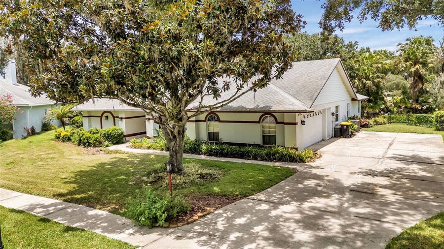 Property photo for 549 PENINSULAR DRIVE, Lakeland, FL