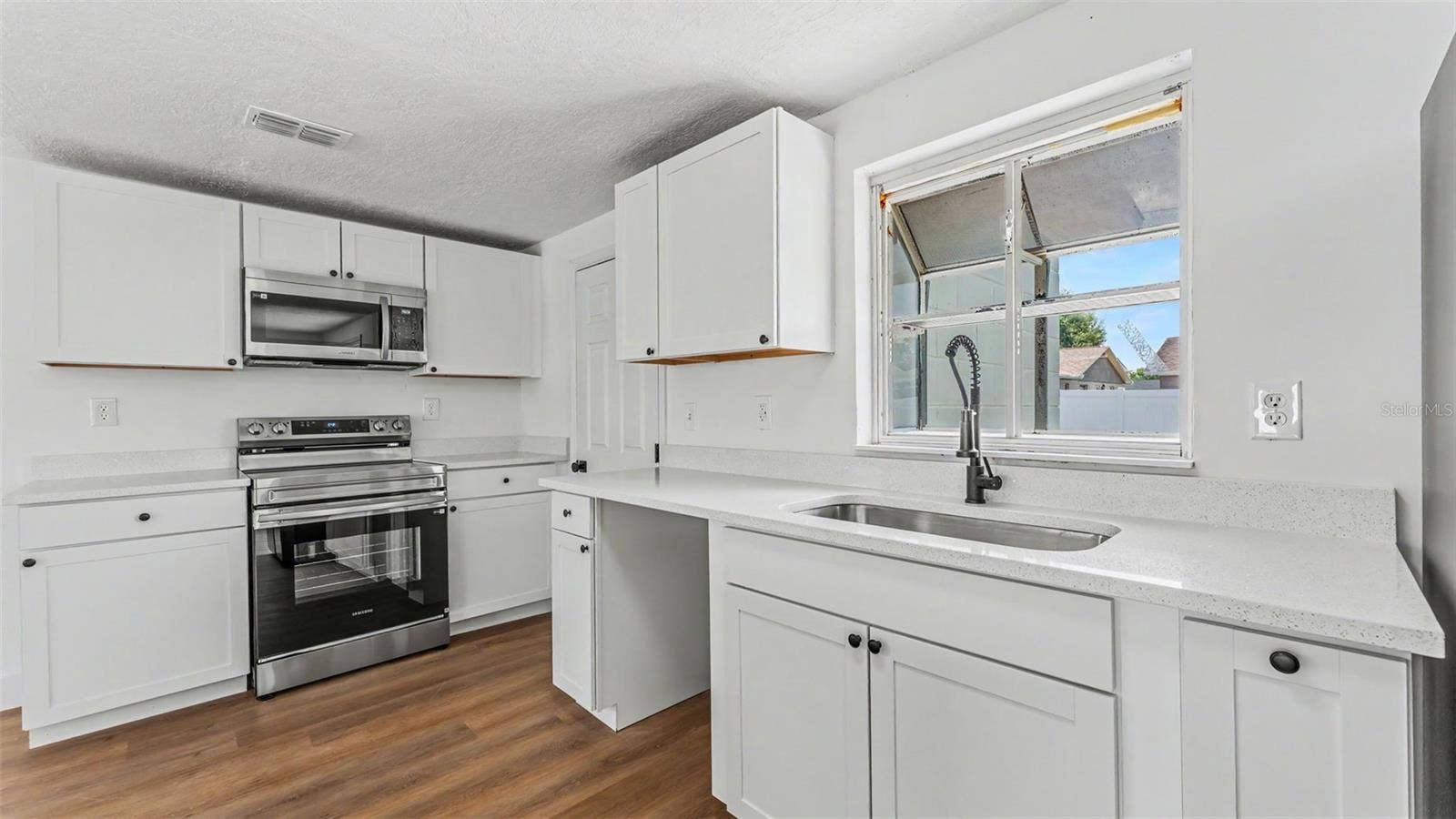 1726 CORDOVA CIRCLE W, Lakeland, FL 33801 1726 CORDOVA CIRCLE W, Lakeland, FL 33801