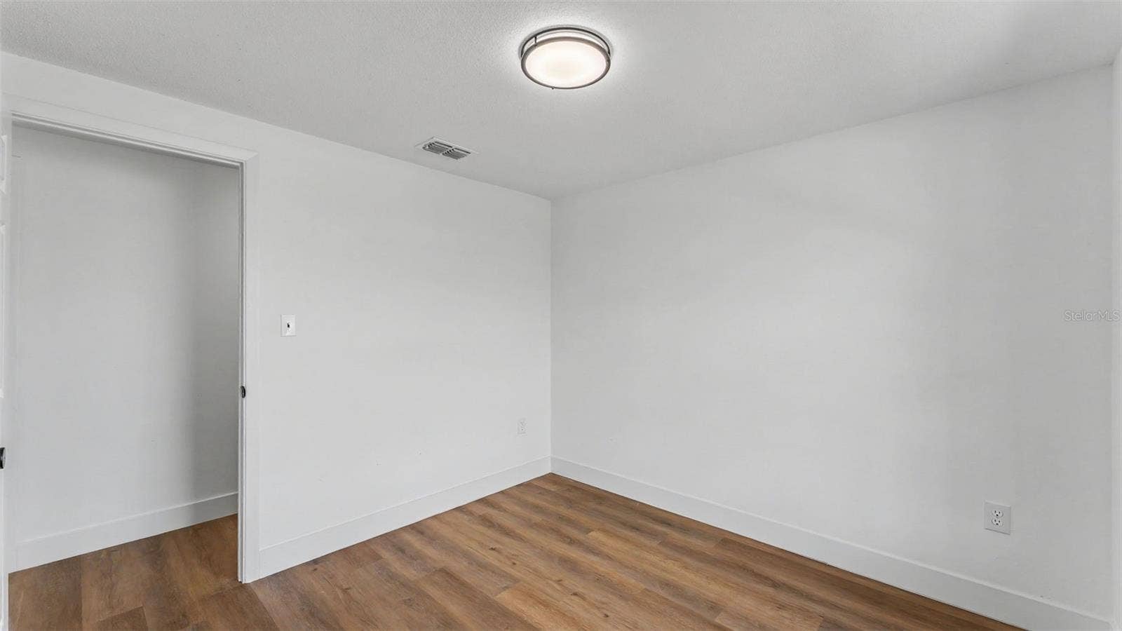 1726 CORDOVA CIRCLE W, Lakeland, FL 33801 1726 CORDOVA CIRCLE W, Lakeland, FL 33801