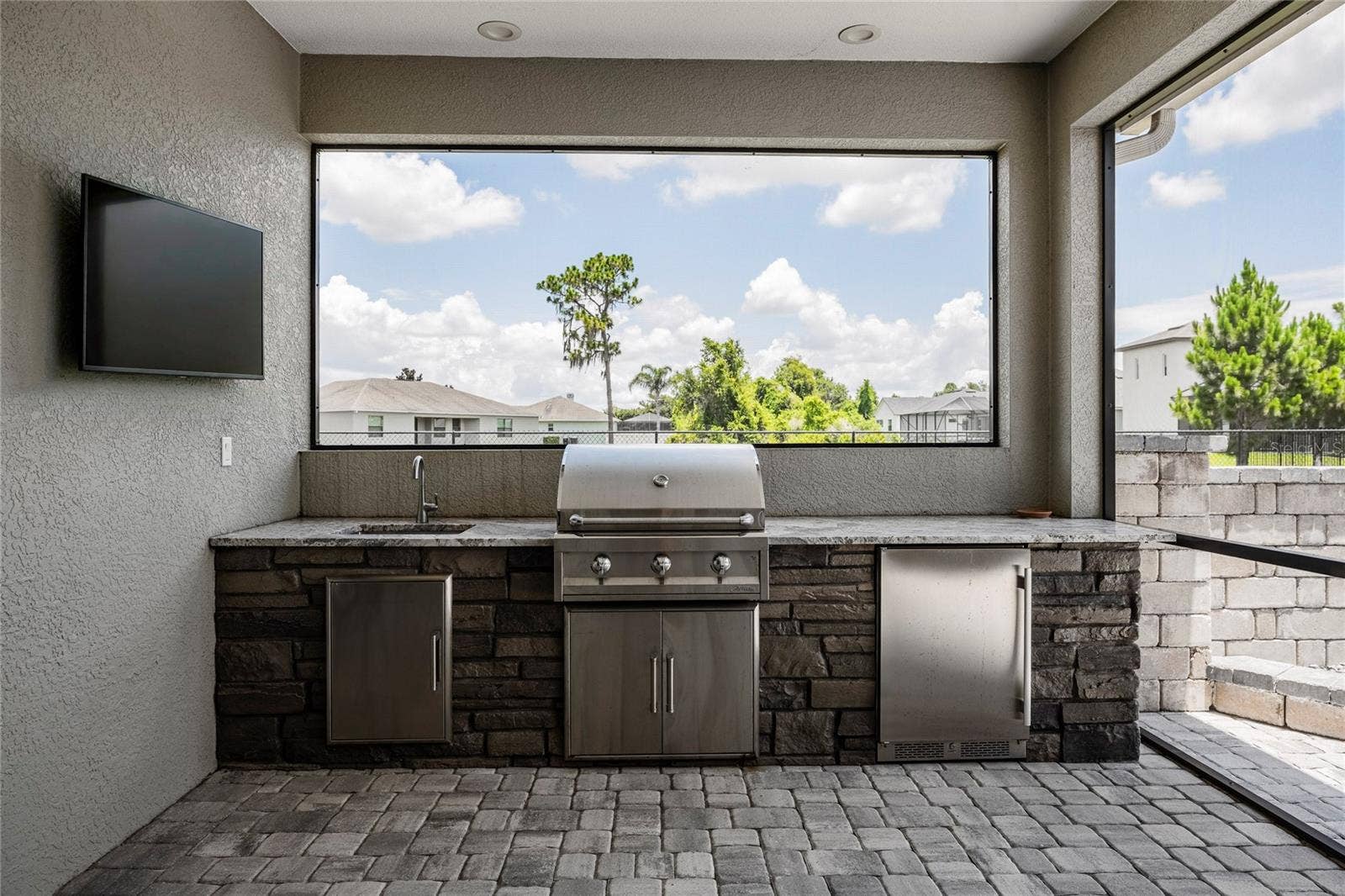 6545 EMERALD WOODS LANE, Lakeland, FL 33813 Outdoor Kitchen Lanai #2