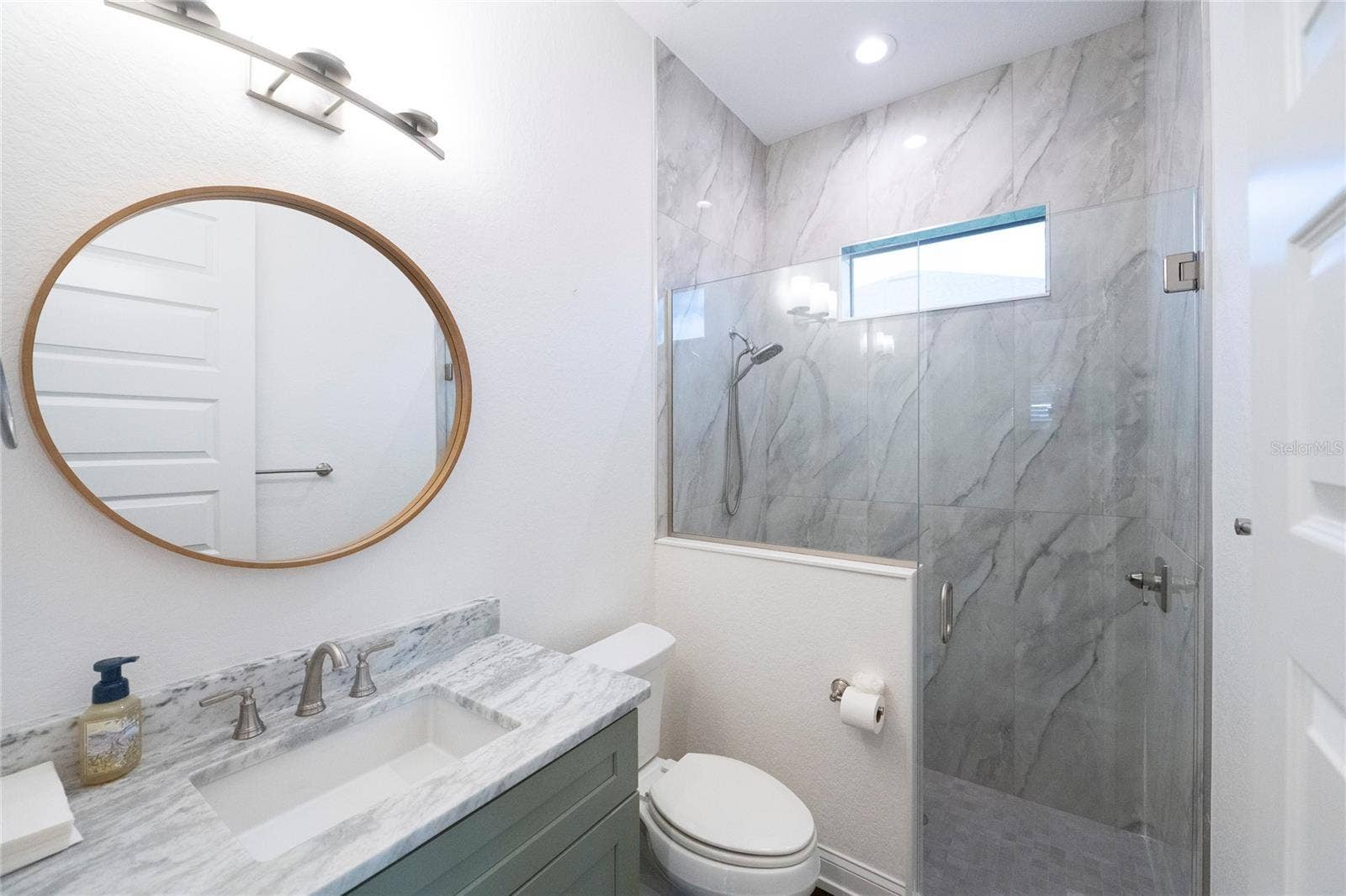 6545 EMERALD WOODS LANE, Lakeland, FL 33813 Bathroom 3