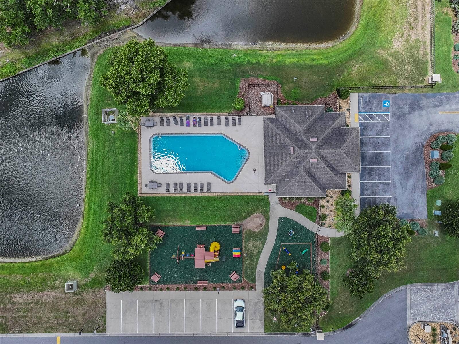 6545 EMERALD WOODS LANE, Lakeland, FL 33813 Community Area