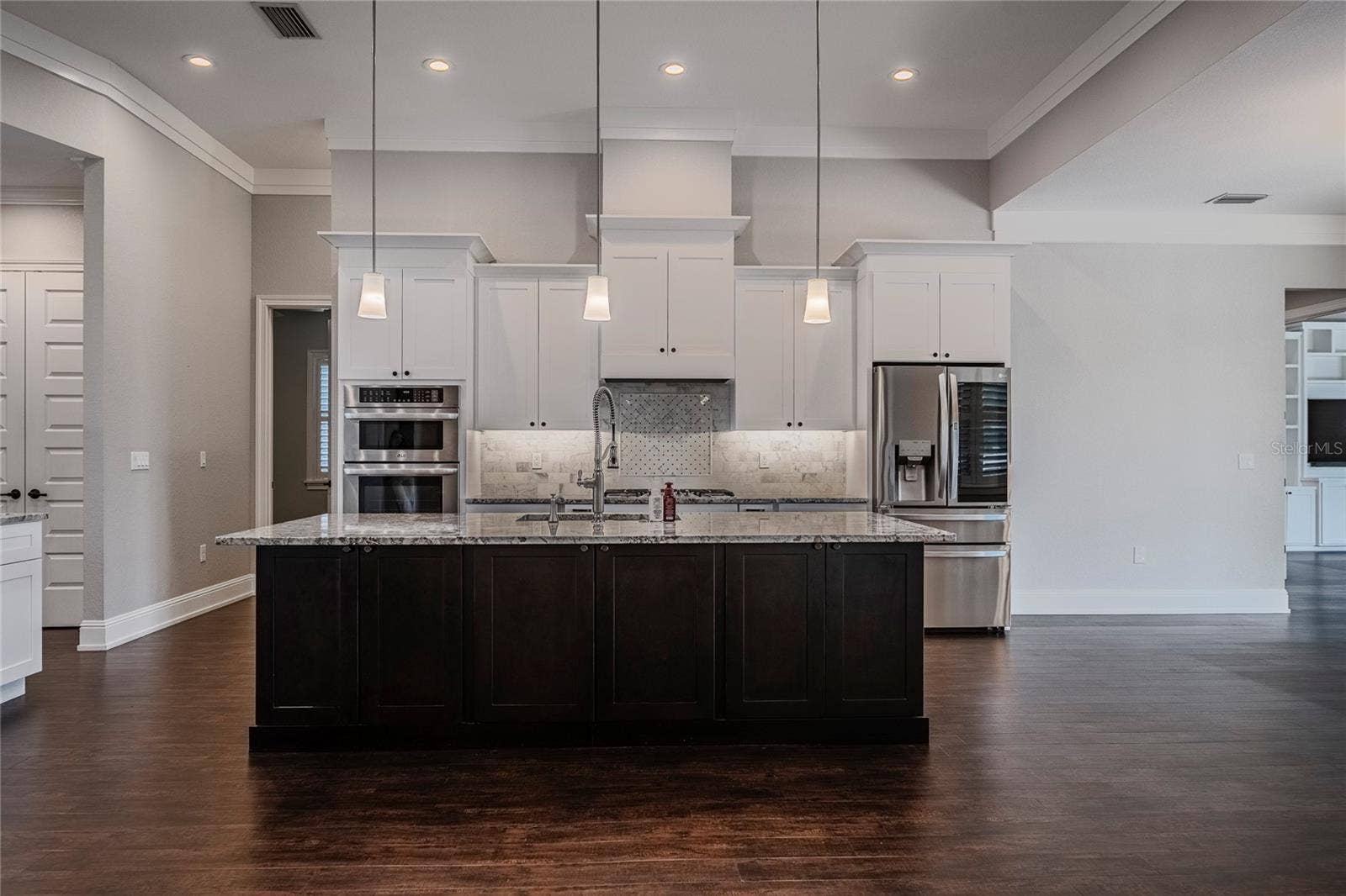 6545 EMERALD WOODS LANE, Lakeland, FL 33813 Kitchen