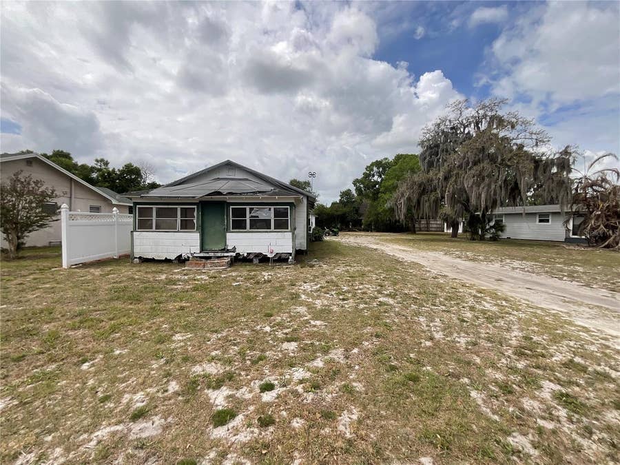 Property photo for 109 PALENCIA ROAD, Auburndale, FL