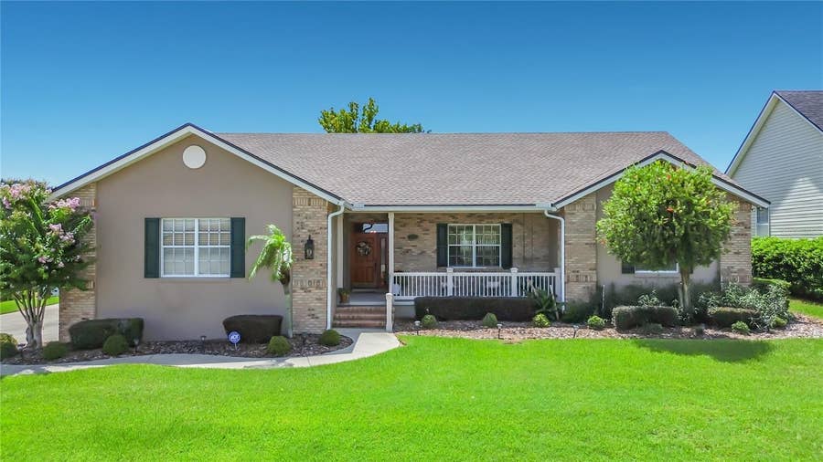 Property photo for 1953 VIEWPOINT LANDINGS ROAD, Lakeland, FL