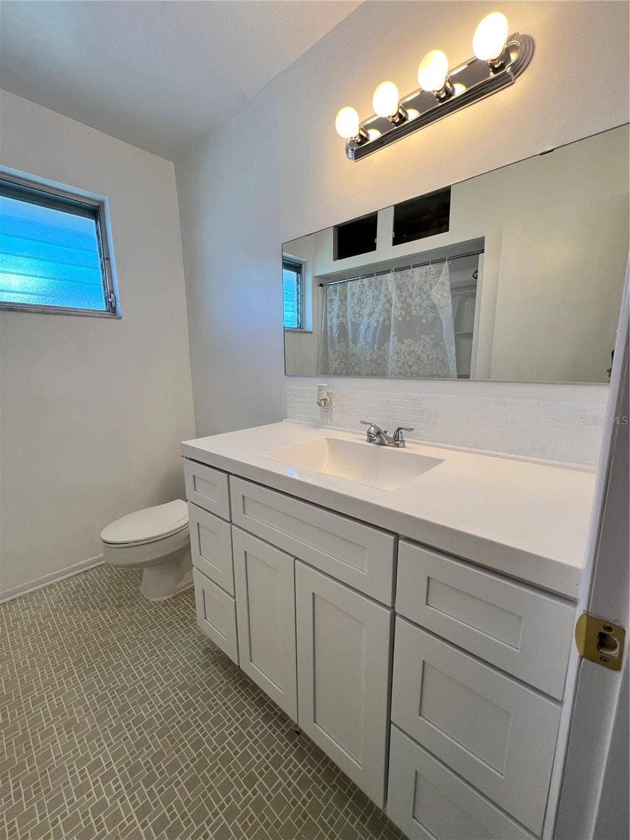 1700 6TH STREET NW, #A38, Winter Haven, FL 33881 Bathroom