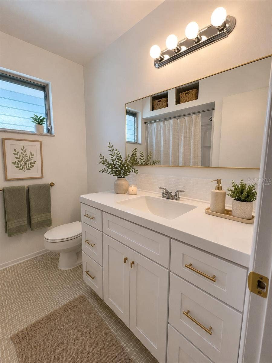 1700 6TH STREET NW, #A38, Winter Haven, FL 33881 Virtually staged Bathroom