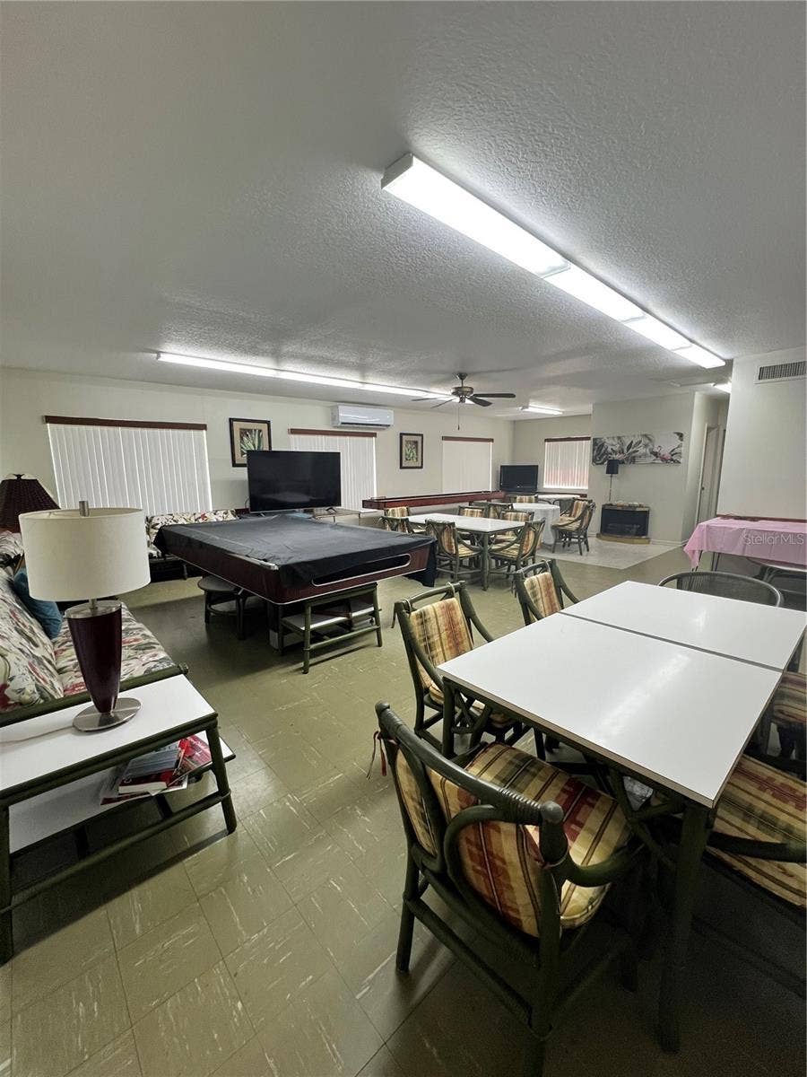 1700 6TH STREET NW, #A38, Winter Haven, FL 33881 Clubhouse hangout Area