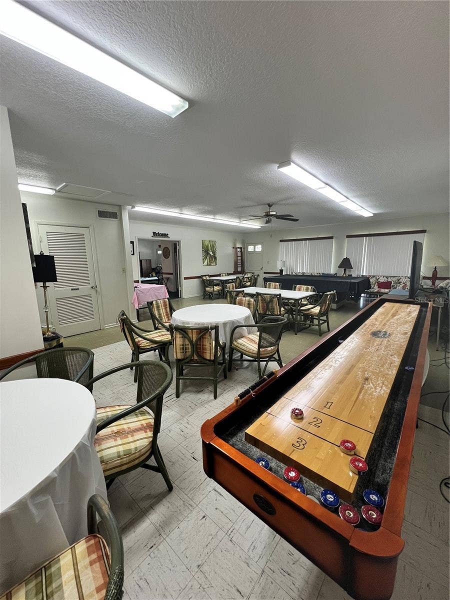 1700 6TH STREET NW, #A38, Winter Haven, FL 33881 Clubhouse hangout Area