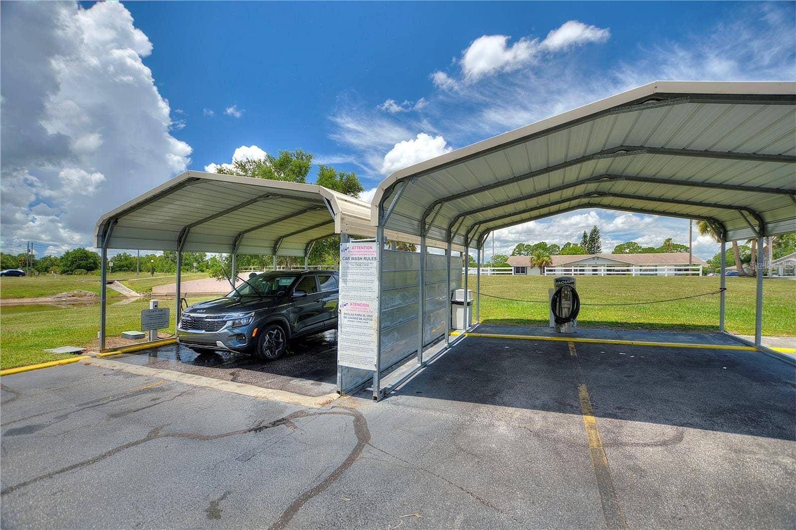 4719 CLUB CIRCLE, Lake Wales, FL 33854 4719 CLUB CIRCLE, Lake Wales, FL 33854