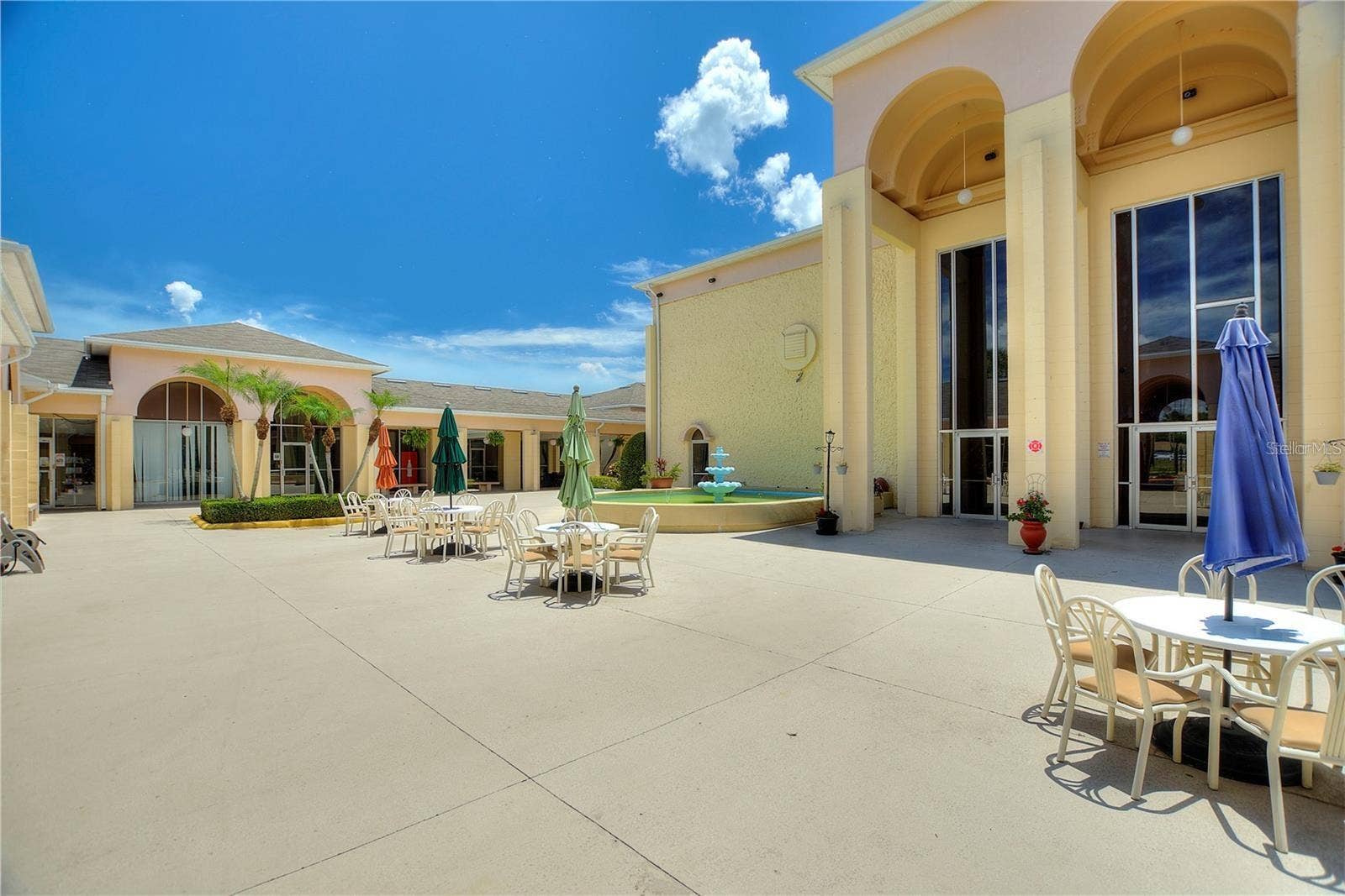 4719 CLUB CIRCLE, Lake Wales, FL 33854 4719 CLUB CIRCLE, Lake Wales, FL 33854