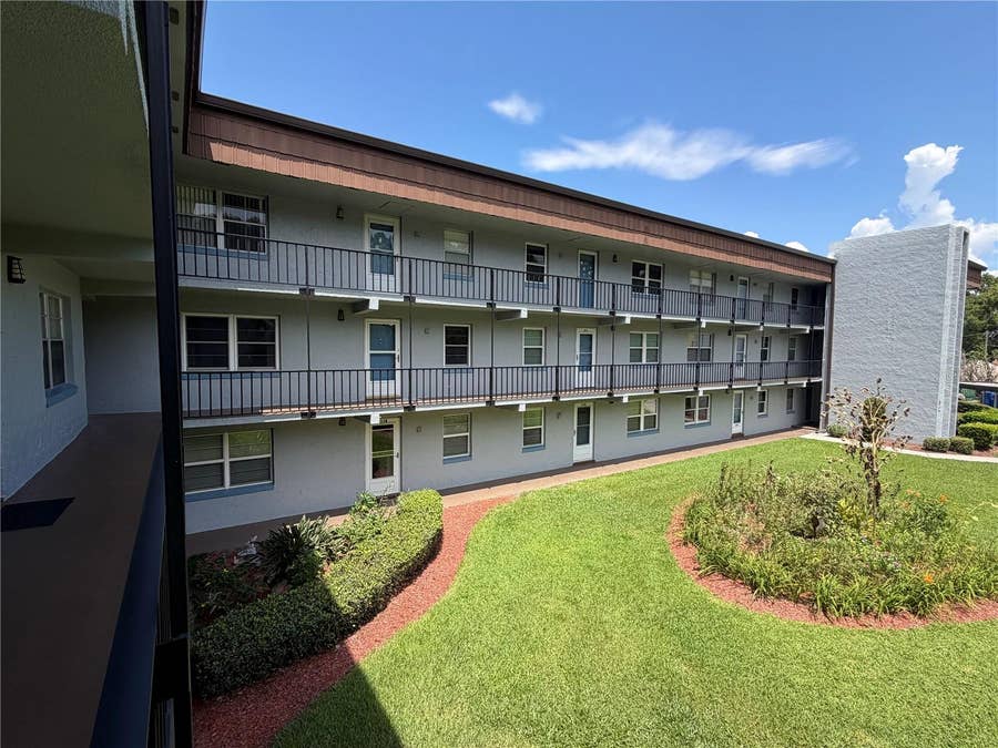 Property photo for 333 LAKE HOWARD DRIVE NW, #211B, Winter Haven, FL