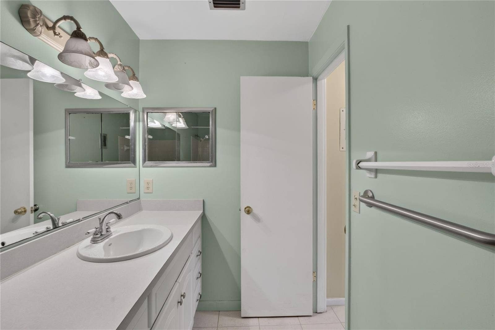 200 EL CAMINO DRIVE, #306, Winter Haven, FL 33884 200 EL CAMINO DRIVE, #306, Winter Haven, FL 33884