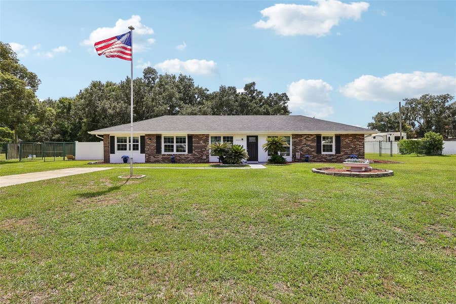 Property photo for 6513 NEWMAN CIRCLE W, Lakeland, FL