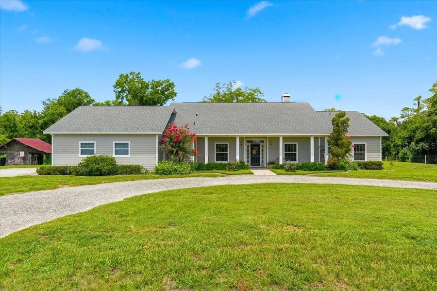 Property photo for 8404 MATHEWS ROAD, Lakeland, FL