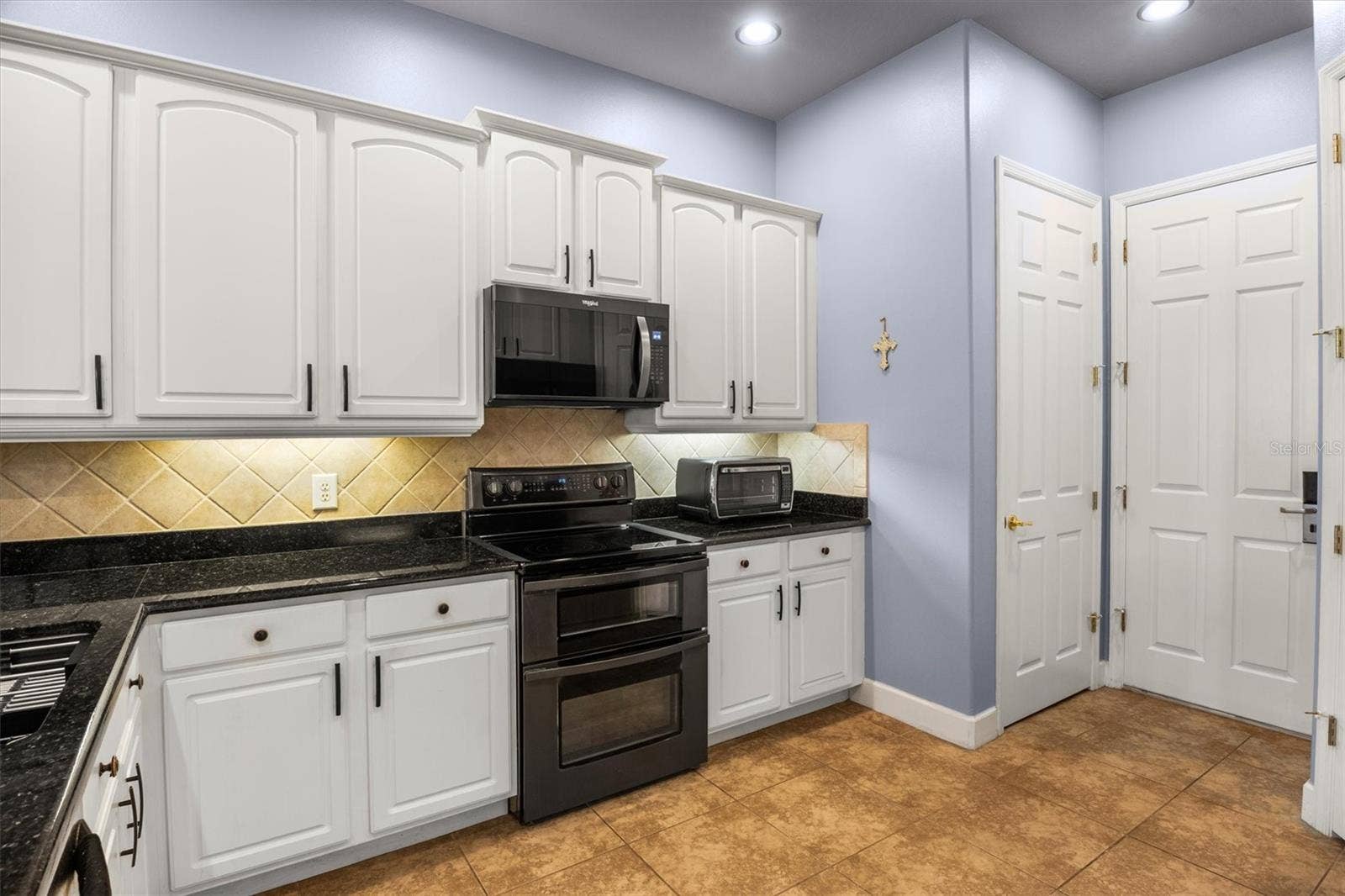 1445 FAIRVIEW CIRCLE, Kissimmee, FL 34747 1445 FAIRVIEW CIRCLE, Kissimmee, FL 34747