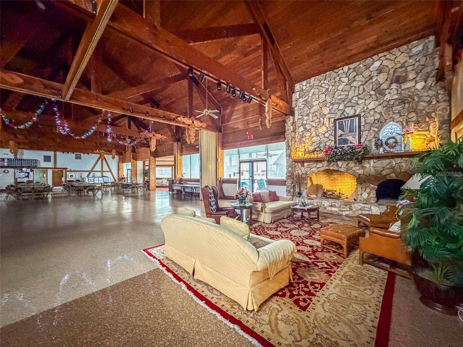 2260 GRAND CYPRESS DRIVE, Lakeland, FL 33810 2260 GRAND CYPRESS DRIVE, Lakeland, FL 33810