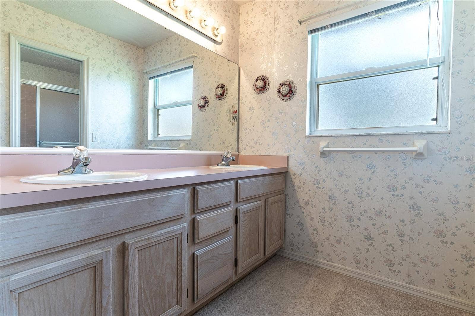 2260 GRAND CYPRESS DRIVE, Lakeland, FL 33810 2260 GRAND CYPRESS DRIVE, Lakeland, FL 33810